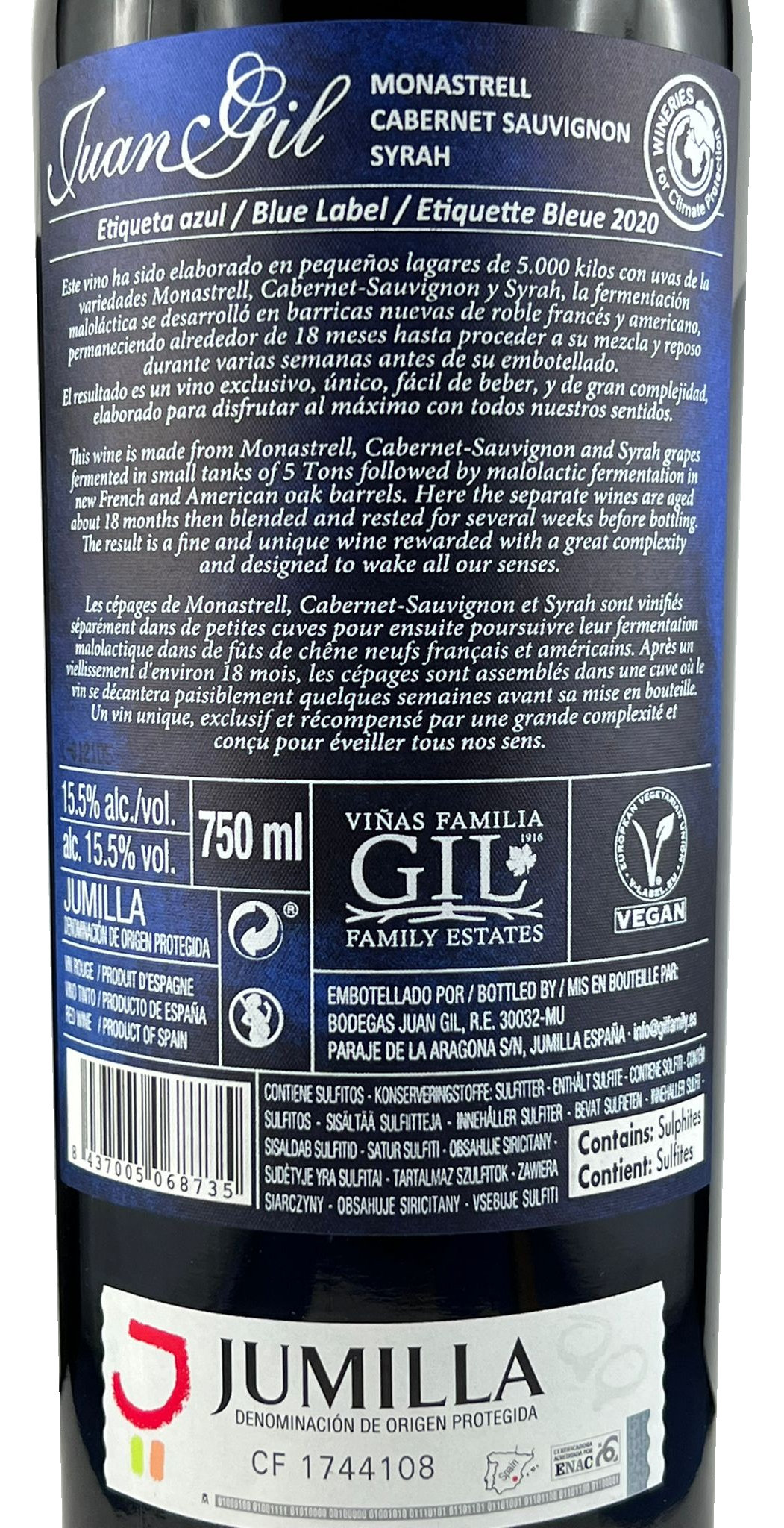 Juan-Gil-blue-2020-3