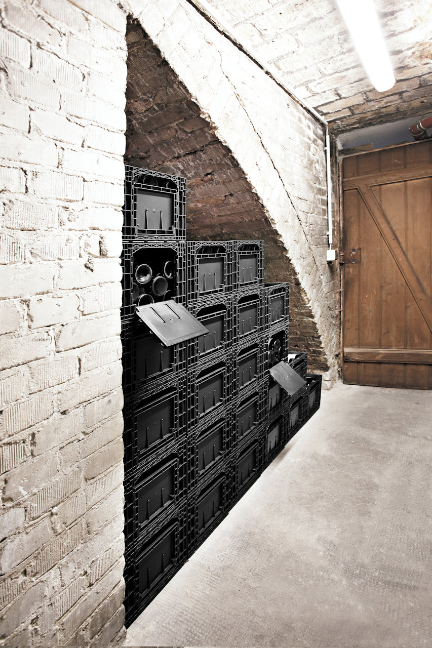 Weinbox_cellar_03_schwarz_1280